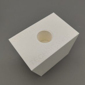 Hj�lper SBD475 �ske klods