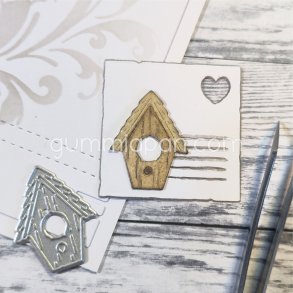 Die F�gelholk i Tr� gummiapan 