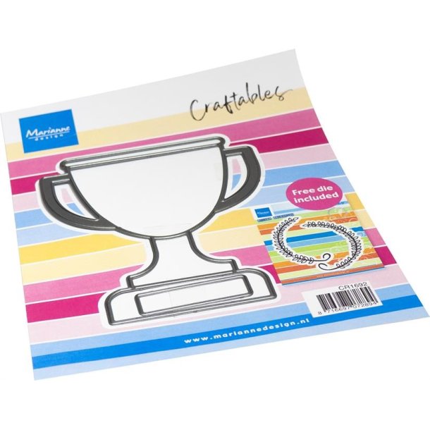 Die Trophy XL CR1692 Marianne Design 