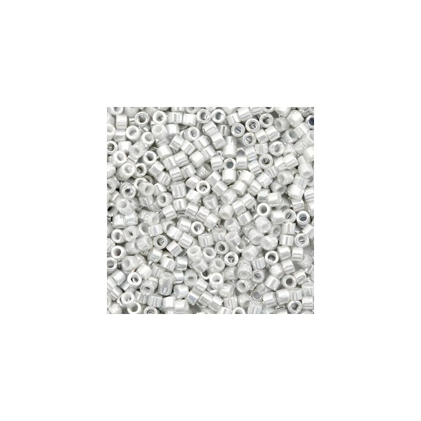 Miyuki glas perler 11/0 Opaque Luster Grey DB-252 10gram ca. 2mm