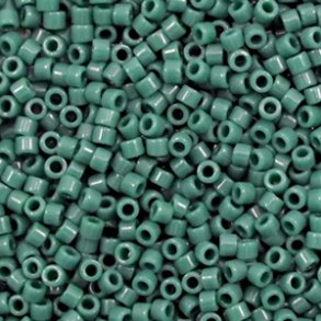 Miyuki glas perler 11/0 Duracoat Opaque Dyed Forest Green 10gram ca. 2mm