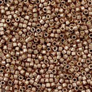 Miyuki glas perler 11/0 Duracoat Galvanized Champagne 10gram ca. 2mm