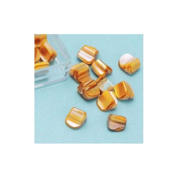 Ferskvandsperle ca. 6x7mm 25stk. guld