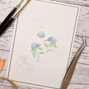 Die Liten blomma gummiapan FORUDBESTILLING