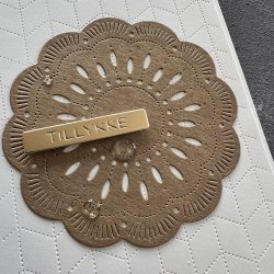 Die Doily on a tag SBD549 