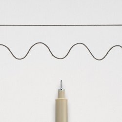 Pigma Micron 04 sort - SAKURA